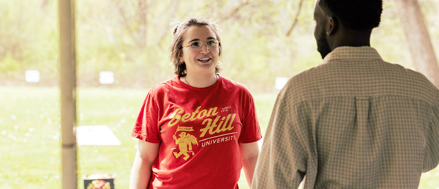 Honors Setonian Seminar Class Hosts Earth Day Event at Westmoreland Land Trust
